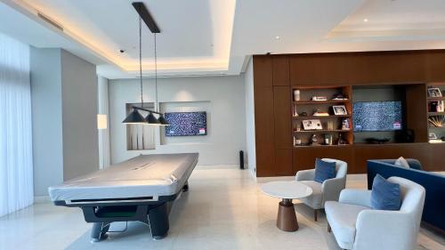 SmartStay at Address Opera - Unique Burj Khalifa Views - Brand New Luxury Residences - image 2