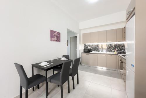 New Spacious & Stylist Apt in 泰普希賽-烏永尼區