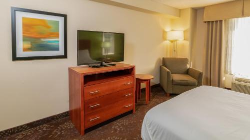 Holiday Inn Express Birmingham Irondale East, an IHG Hotel