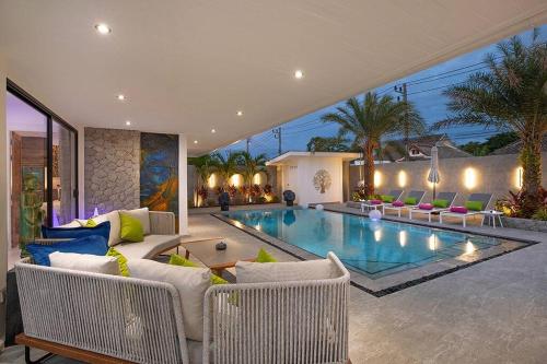 Luxury Tropical Villa Rawai