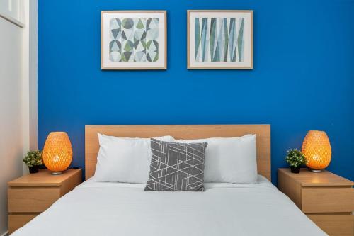 Spacious 2BD with Private Balcony and Free Parking Spacious 2BD with Private Balcony and Free Parking