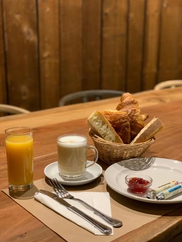 Ruoka ja Juomat, Appart Hôtel Victoria (Appart Hotel Victoria) in Vincennes