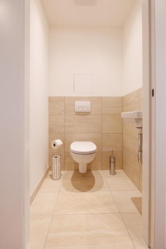 SYMPHONY Apartments 42 - Modern Loft with Terrace and Grill in Central Location, Vienna (photo 5)