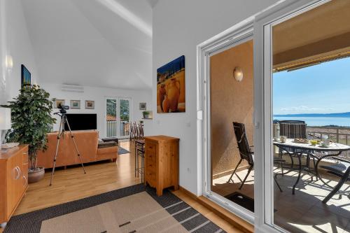 Two-Bedroom Apartment image 4