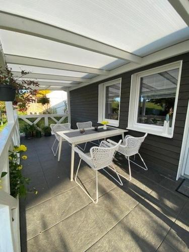 One-Bedroom Bungalow
