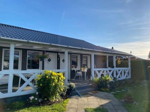 Bungalow "Sonnenschein" in Wustrow, Deutschland
