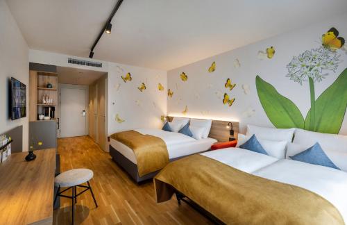Quadruple Room with Balcony