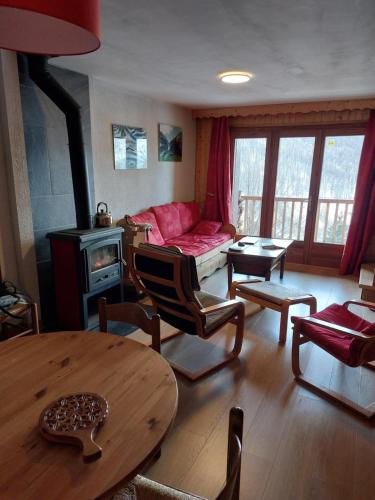 Les Airelles 33 rue du pas du chai, Molines en Queyras Classé 3 étoiles (Les Airelles 33 rue du pas du chai, Molines en Queyras Classe 3 etoiles) in 凱哈斯地區莫利納