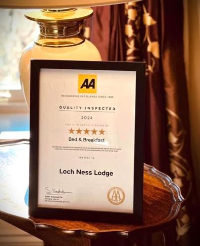 Loch Ness Lodge - image 4