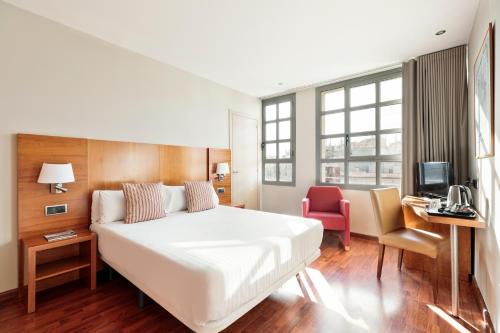 Hotel Best Aranea - Tap to explore photos