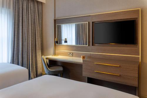 DoubleTree by Hilton London Angel Kings Cross - main image