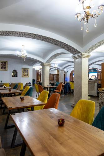 Restaurante, Laourient Apartments, Café & Restaurant - Bagdhadi, Mahdia (Laourient Apartments, Cafe & Restaurant - Bagdhadi, Mahdia) in Hiboun