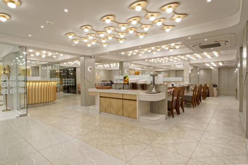 Εστιατόριο, Exora Inn in Αχμενταμπάντ