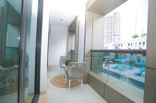 Business Bay 1BR Gem Luxe Living