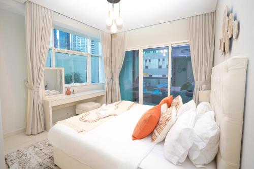 Business Bay 1BR Gem Luxe Living