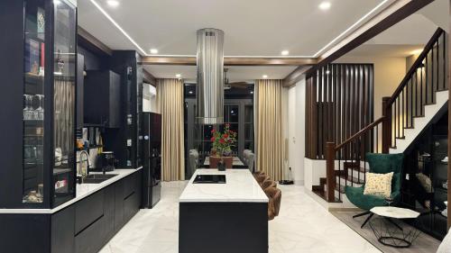 Three-Bedroom Villa image 10