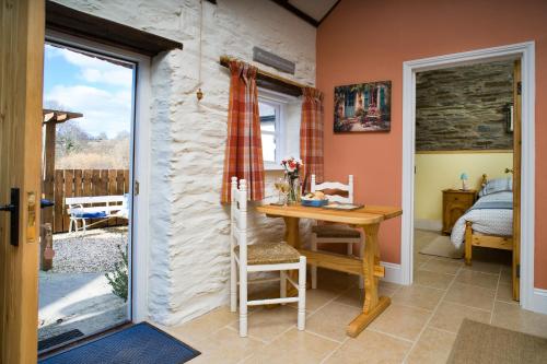 Facilities, The Old Stables Aberporth in Troedyraur