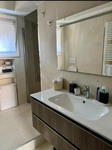 Cozy one bedroom apartment in Milano, Brera, Milán (fotografie 10)