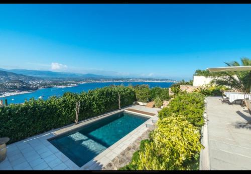 Maison de charme vue mer 5chambres Théoule sur mer - Location, gîte - Théoule-sur-Mer