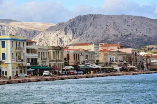 Μεζονέτα AIKATERINI N 17 (Μεζονετα AIKATERINI N 17) near Híosz-szigeti nemzeti repülőtér