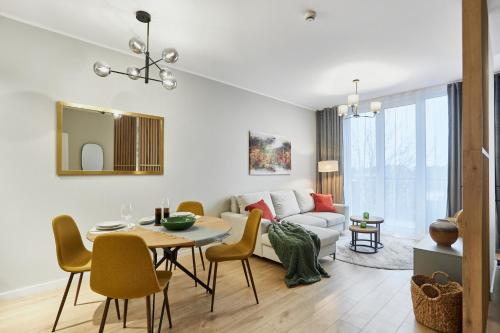 Apartment with Balcony image 8