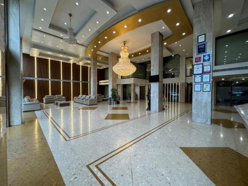 Hotel The Evergrand Palace, Rajkot