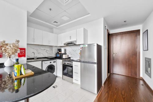 Silkhaus Luxury Studio Near Silicon Shopping Mall, Dubai (Foto 4)