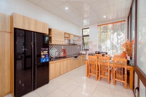 Nhà Mình Homestay Hạ Long