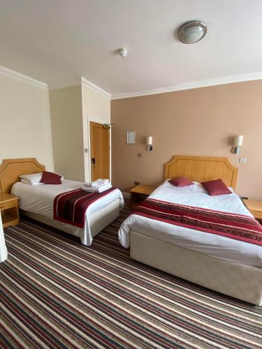 The Lawn Hotel Room Type - Twin Room