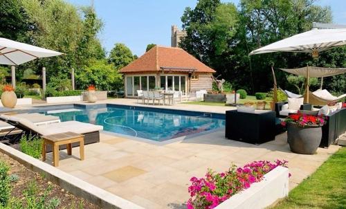 Cloth Worker's Barn Cloth Worker's Barn