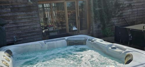 Cloth Worker's Barn Cloth Worker's Barn