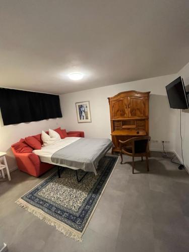 sala de TV, Centrales Hideaway mit Aussicht in Marburg