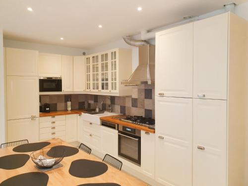 Зручності, EXIGEHOME - Ici habita Voltaire-Maison en plein centre-ville in Saint-Germain-en-Laye