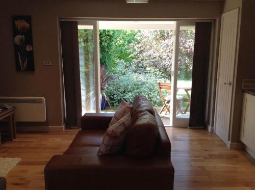 Beaconsfield Farm - image 8