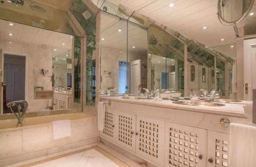 Badkamer, The Albatroz Hotel in Cascais City Center