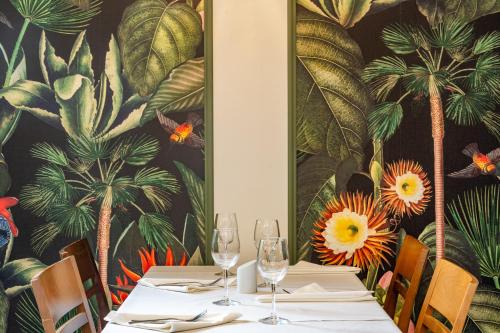 Croft Court Hotel - image 2