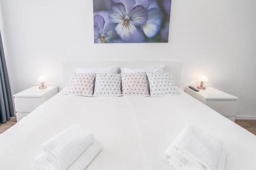 Seaside Breeze Stylish Apartment Balcony & Parking by Noclegi Renters Seaside Breeze Stylish Apartment Balcony & Parking by Noclegi Renters
