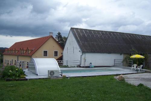Viesnīcas āriene, Penzion u Krumlova in Prisečna