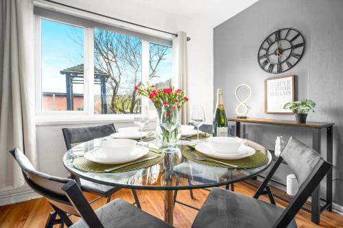 Birmingham City Centre - 3 Bedroom House - Parking - Netflix - Wifi - Up to 7 Guests -12W, Birmingham (fotografie 7)