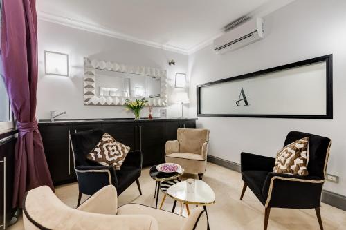 Residenza A -Via Veneto Fashion Rooms -self check-in, Rome