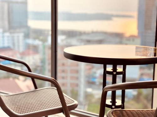 INFINITE POOL Condominium & Residence - Sihanoukville - 5mn to boat pier in Victory Beach