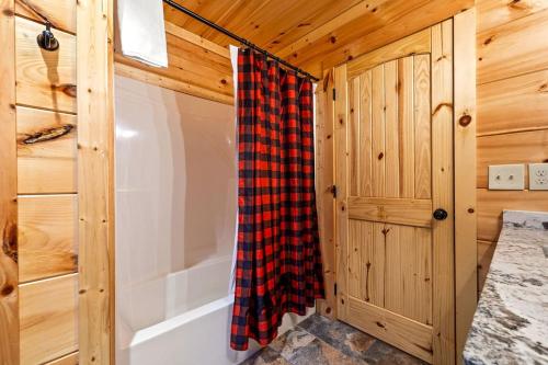 Bobcat Den chalet - image 6