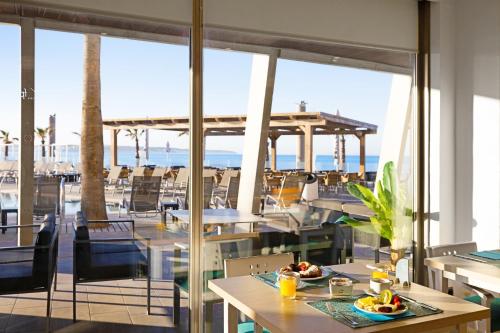 Aparthotel Fontanellas Playa - main image