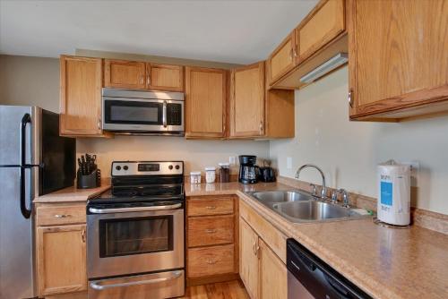 Historic St Louis Community living with 4 bedrooms in Clifton Heights, USA