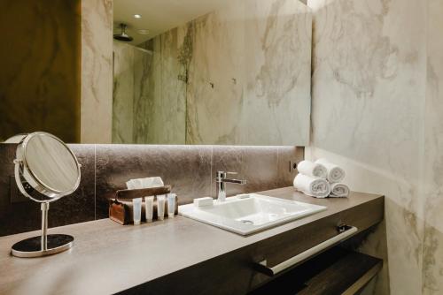 Terhills Hotel - image 5