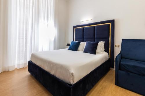 Cavour Luxury Rooms - image 10