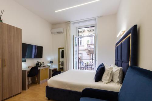 Cavour Luxury Rooms - image 11