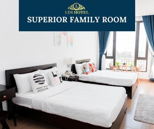 Deluxe Twin Room image 1