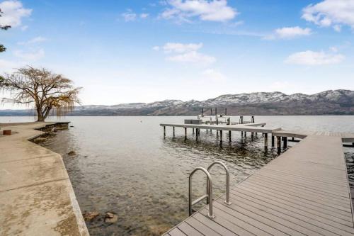 Secluded Cabin On The Lake #7