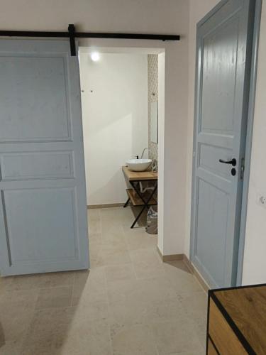 PEACE ROOMS 3